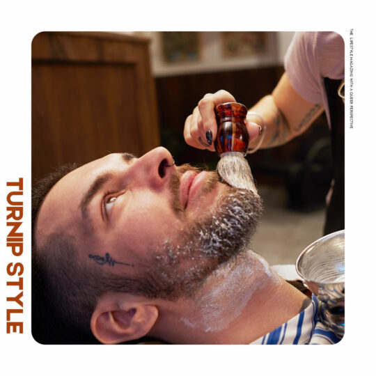 Man receiving a professional shave